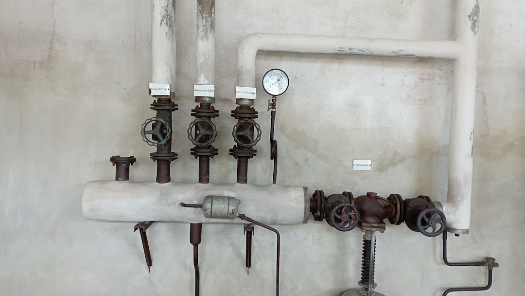 a machine with pipes