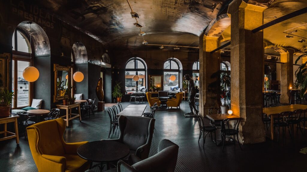 tables and chairs inside building
